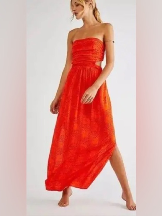 Free People Dresses & Skirts - Free People Strapless Orange-Red Maxi Dress